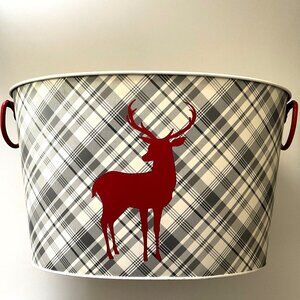 REINDEER OVAL METAL BUCKET CHRISTMAS DECOR